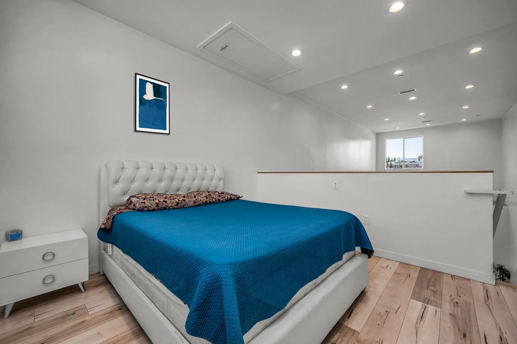 One-bedroom Loft Retreat With Modern Kitchen & Ac In The Heart Of Hollywood Appartamento